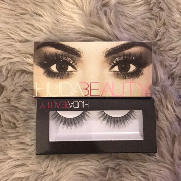 🎁BUY 2 GET 1 FREE‼️‼️LANA REAL MINX FALSE LASHES - Picture 1 of 4